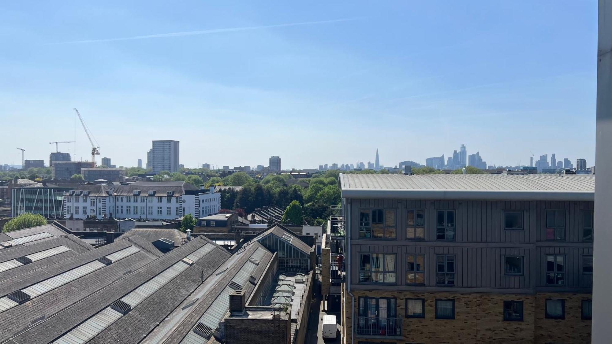 Sunset Heights Bright 2br With Views And Free Parking London